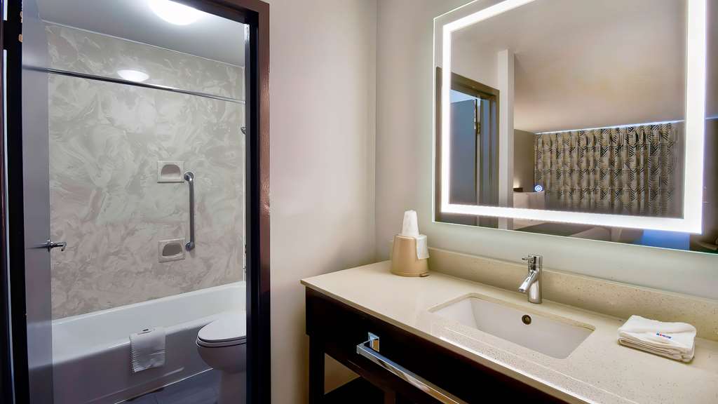 Motel 6 Louisville Ky Airport Fair Expo - photo 17