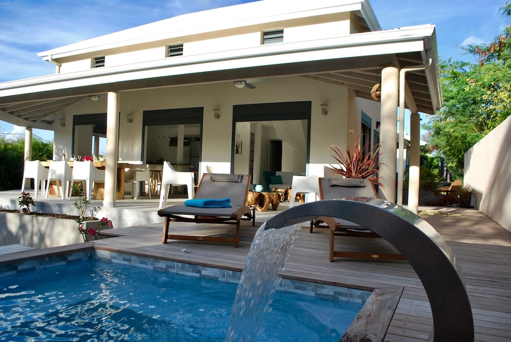 Villa Coco Paradise à 800m de la mer — 4-Star Luxury Hotel in Saint-Francois, Guadeloupe