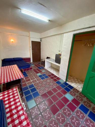 Ratanawong Place 401