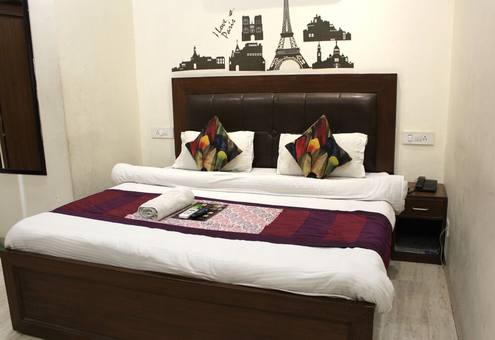 Hotel Panash in Panchkula, India