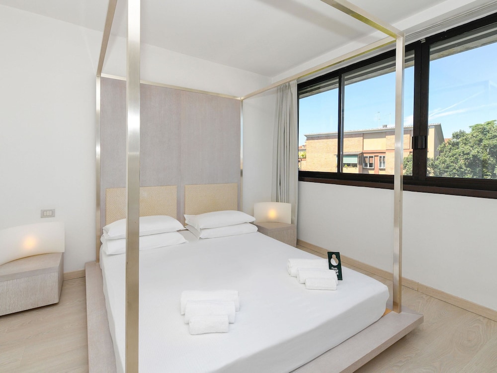 B&B Hotel Padova Methis — 4-Star Luxury Hotel in Padova, Italy