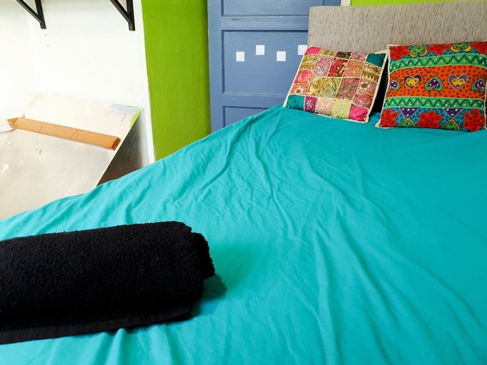 Room in Guest Room Cozy Double Room in Leicester in Leicester, United Kingdom