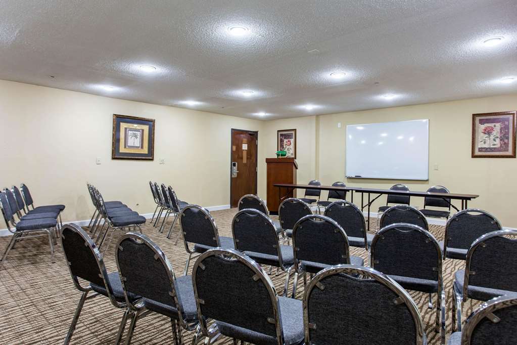 Comfort Inn Columbia West - photo 37