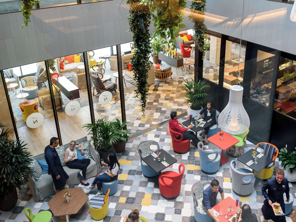 מזון ומשקאות