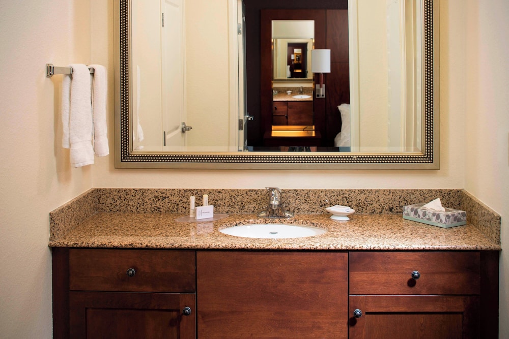 Residence Inn by Marriott Melbourne - photo 12