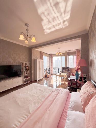 Xiao Yu Residential Apartment Near Jiefangbei and Hongya Cave — 4-Star Luxury Hotel in Chongqing, People's Republic of China