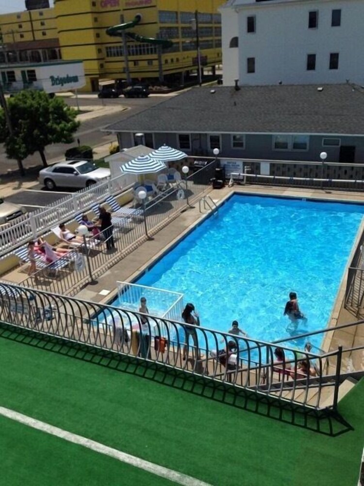 Sandpiper Motel in Wildwood, United States