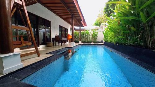 Romantic 1Br Private Pool Villa — 4-Star Luxury Hotel in Bali, Indonesia