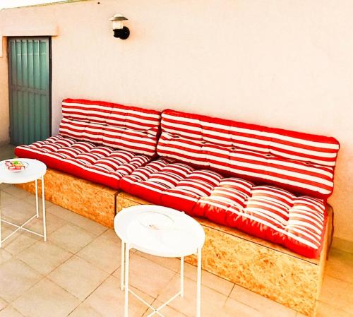 Attico con terrazzo al centro storico di Catania — 4-Star Luxury Hotel in Catania, Italy