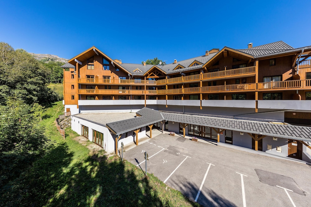 Résidence Les Terrasses de la Toussuire in Saint-Jean-De-Maurienne, France