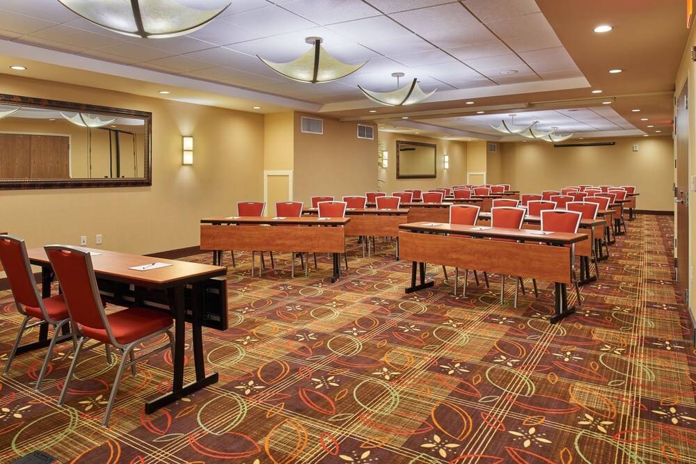Kickapoo Lucky Eagle Casino Hotel - photo 16