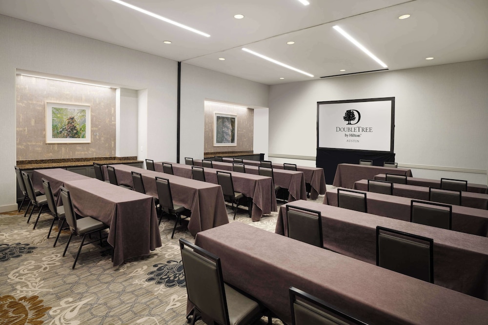 DoubleTree by Hilton Austin - photo 47