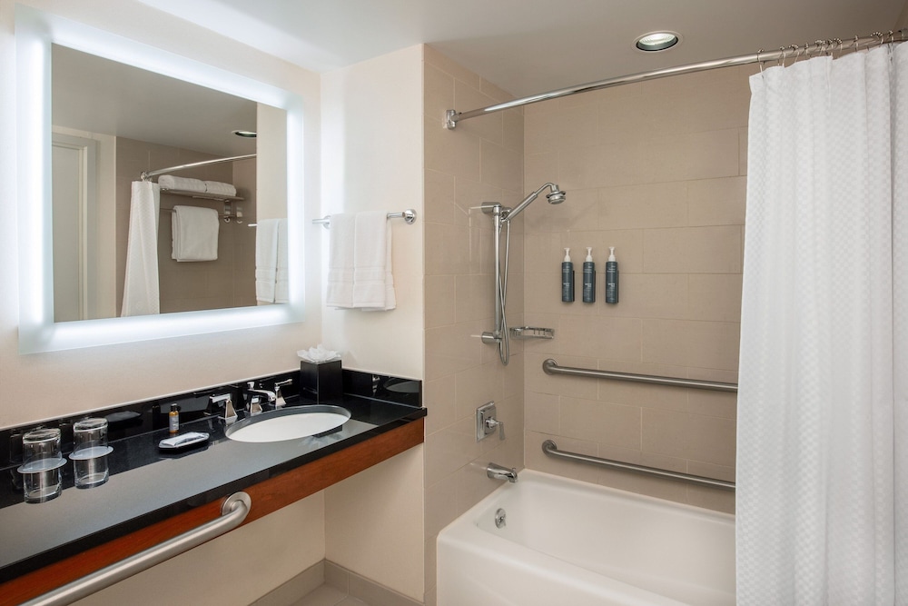 The Westin Boston Seaport District - photo 27