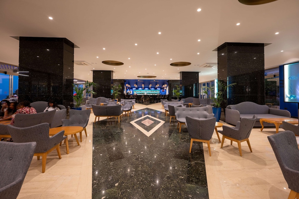 מזון ומשקאות