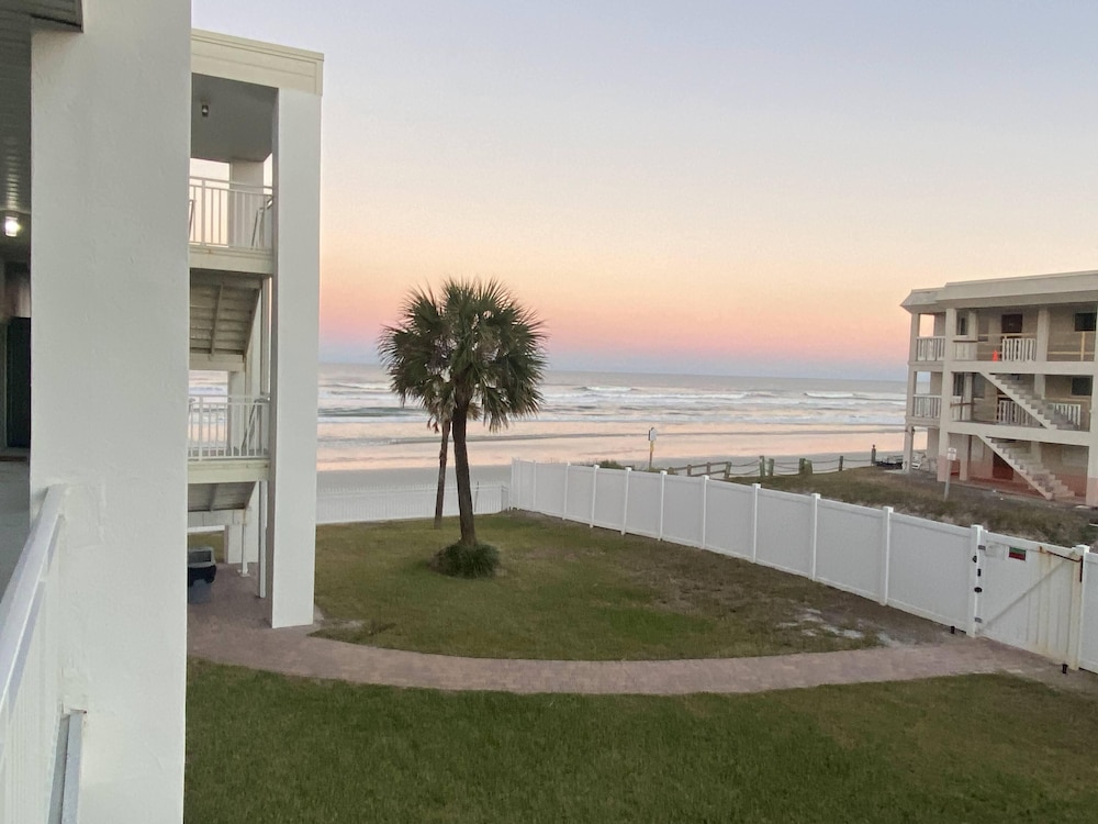 Coastal Waters Inn - photo 201