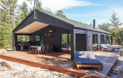 Lovely Home In Nexø With Kitchen — 5-Star Luxury Hotel in Nexo, Denmark