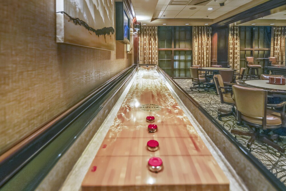 San Luis Resort 1634 penthouse 1634 in Galveston, United States