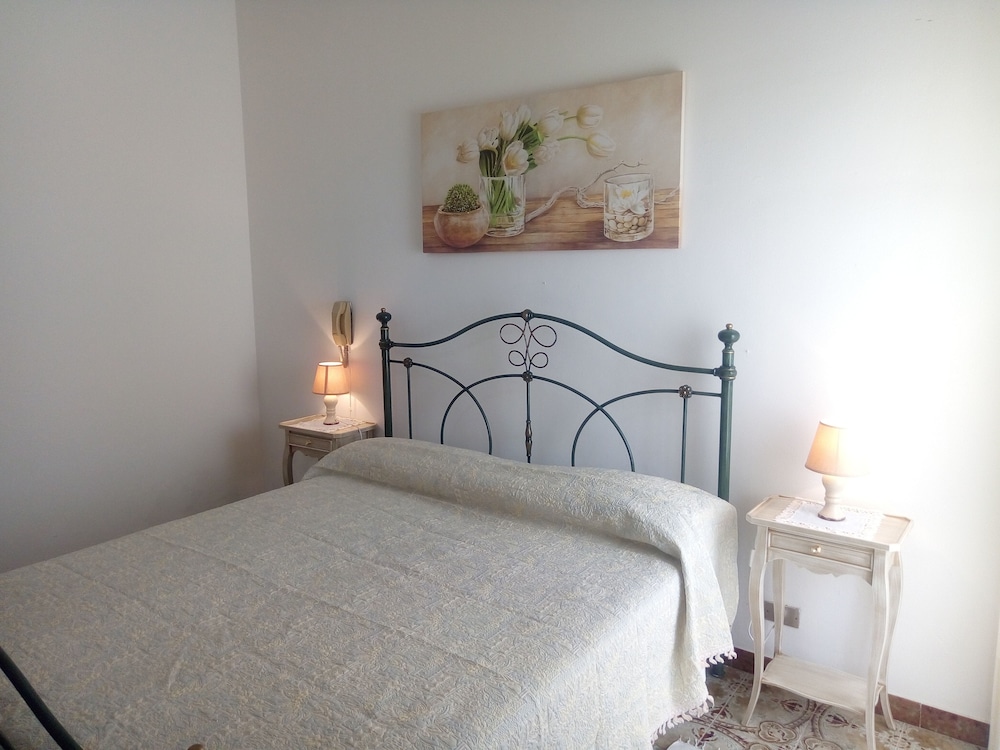 Hotel Agostino — Otranto