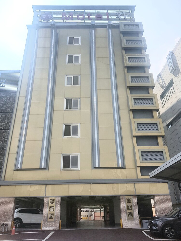 Khan Motel — hotel in Yangsan