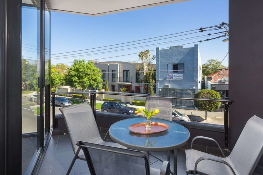 Caulfield North Executive — 4-Star Luxury Hotel in Caulfield North, Australia