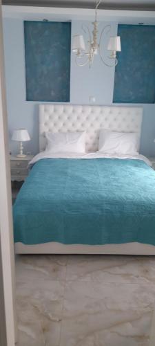 Elegance Luxury Penthouse Suite — 4-Star Luxury Hotel in Thessaloniki, Greece
