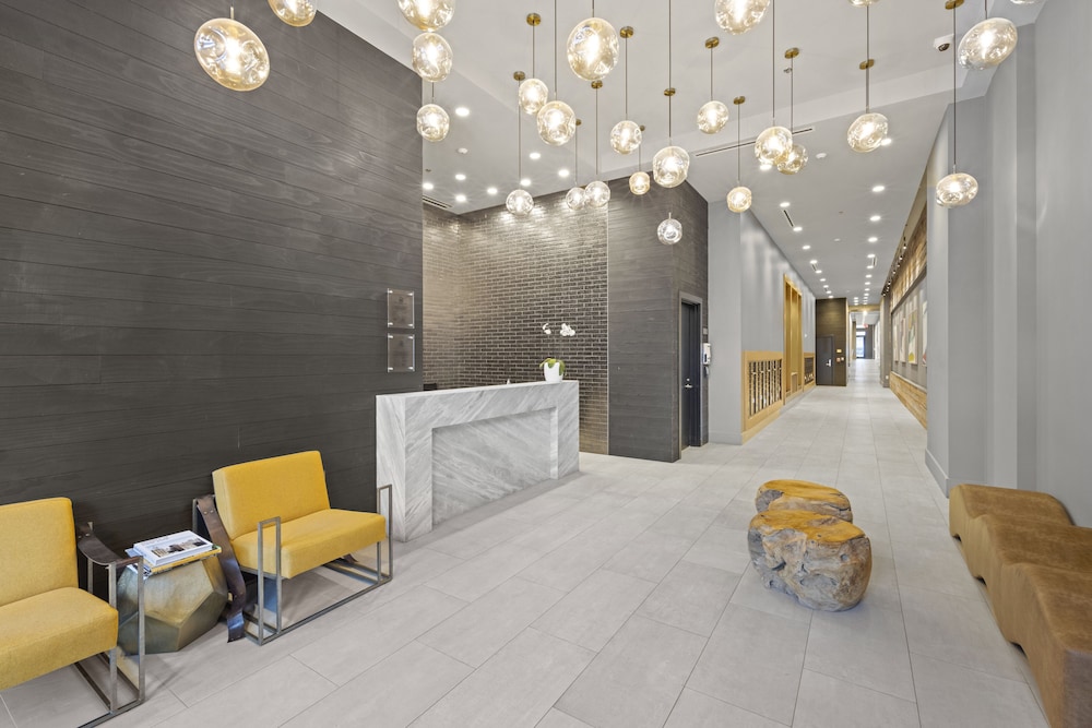 Global Luxury Suites at Tribeca - photo 6