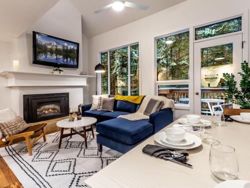 Moonriver Retreat - carbon neutral hotel in Deming