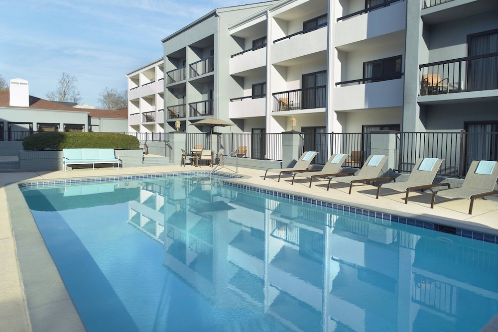 Courtyard by Marriott Charlotte Southpark - photo 17