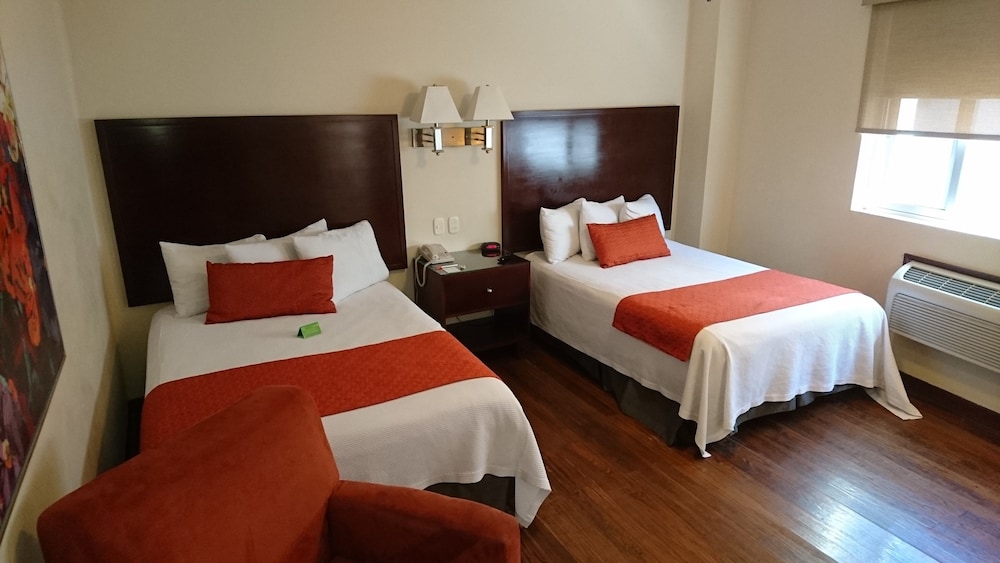 Hotel Plaza Chihuahua — Chihuahua — photo 2
