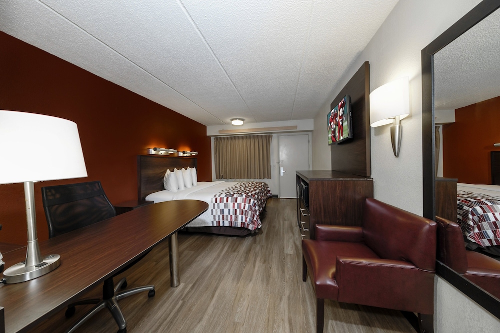 Red Roof Inn Tampa Brandon - photo 7