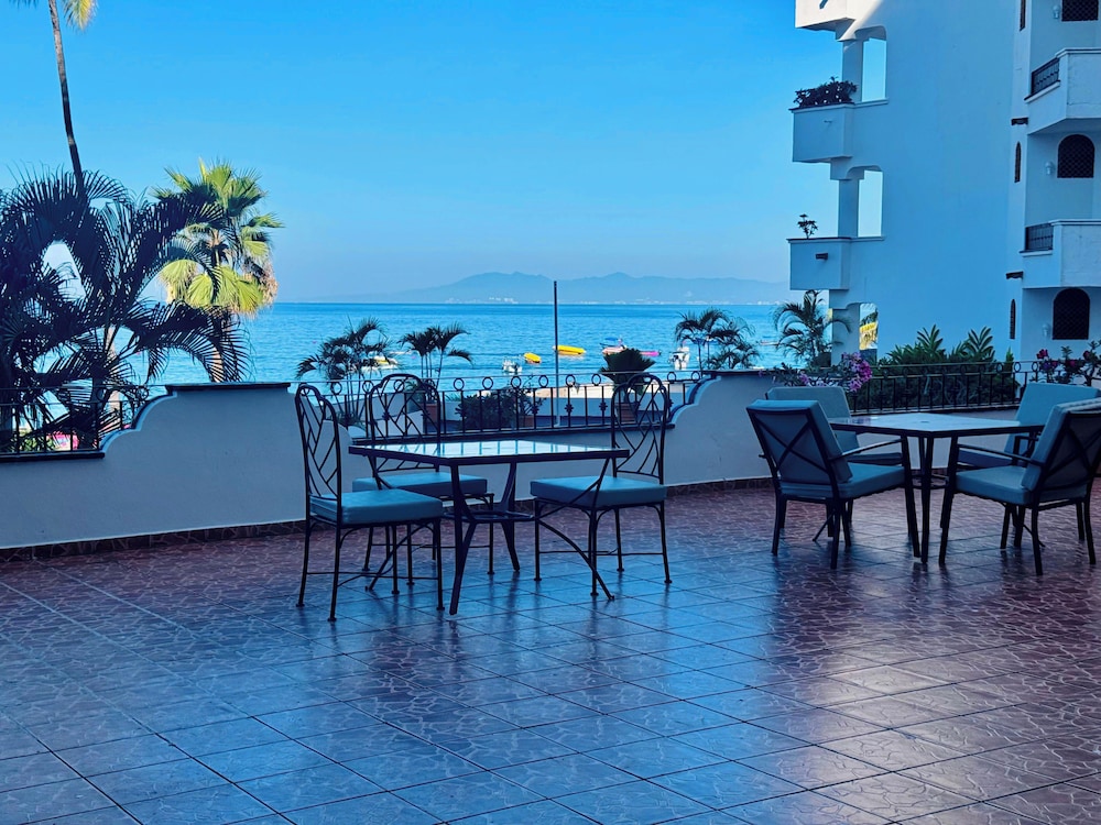 Tropicana Hotel Puerto Vallarta