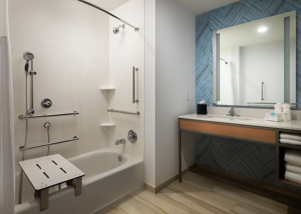 Hilton Garden Inn Olive Branch MS - photo 17