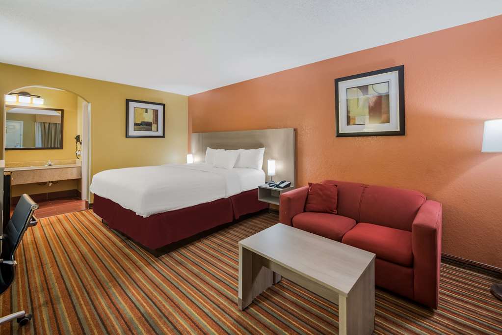 SureStay Hotel by Best Western Mt Pleasant - photo 21