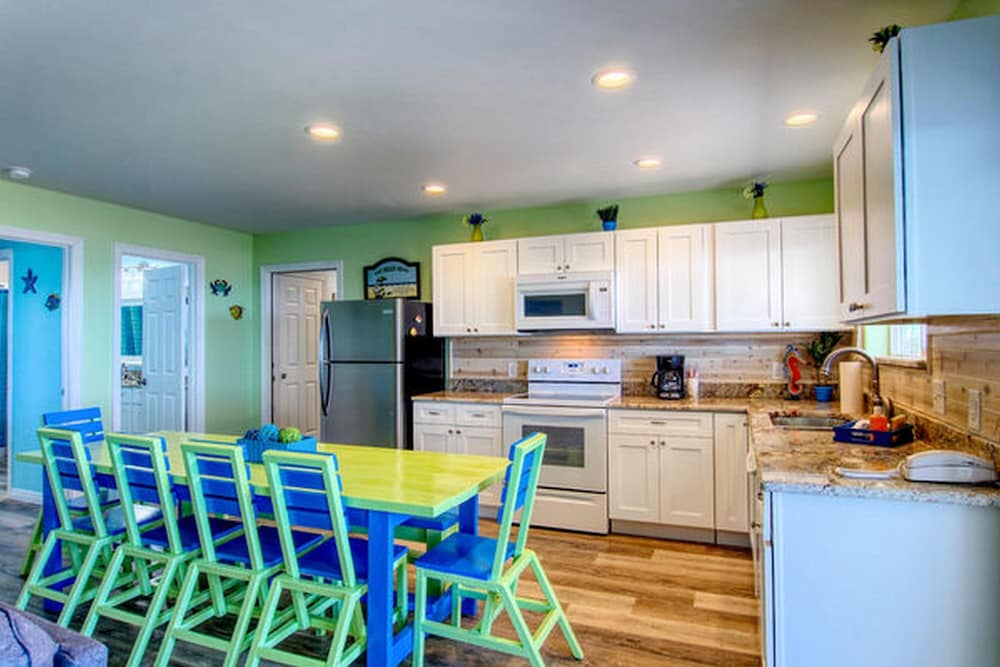 Beachgate CondoSuites and Oceanfront Resort - photo 77