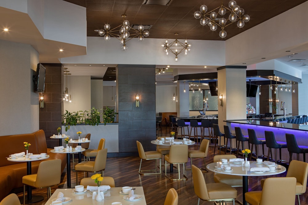 Sheraton Edison - photo 15