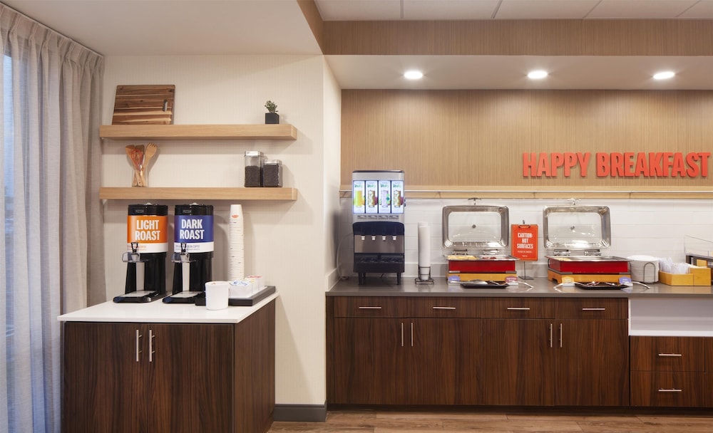 Hampton Inn by Hilton Evergreen - photo 29
