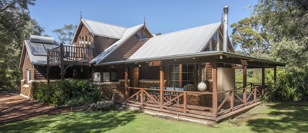 William Bay Cottages — 4-Star Luxury Hotel in Denmark, Australia