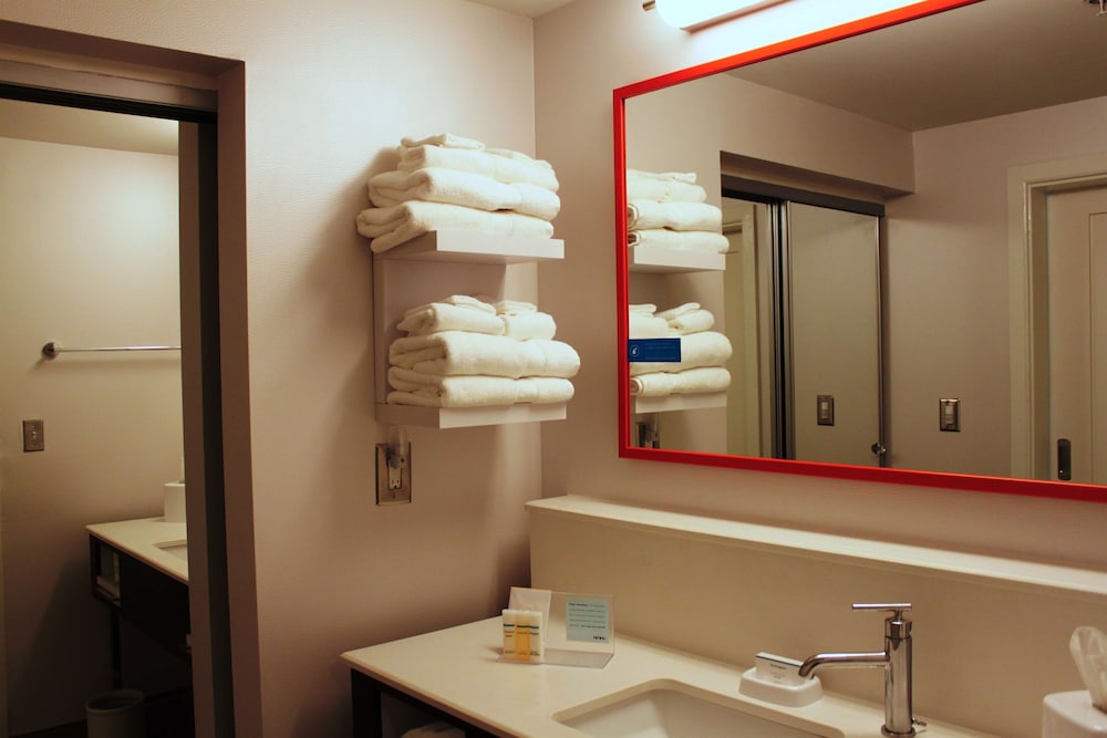 Hampton Inn by Hilton Forsyth - photo 27