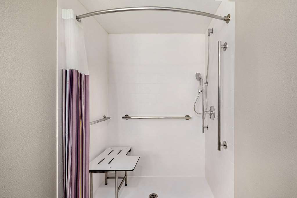 La Quinta Inn by Wyndham Columbus Airport Area - photo 24