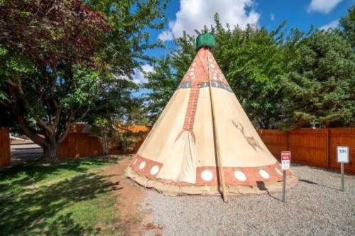 Moab RV Resort Glamping Tipi OKTP 52 - last minute hotel in Moab