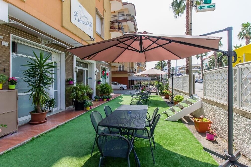 Hotel Principe — hotel in Pietra Ligure