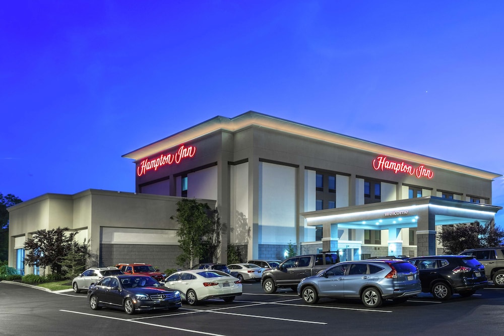 Hampton Inn Bedford - photo 41
