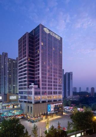 Till Bright Hotel Changsha Meixi Lake Shop — 4-Star Luxury Hotel in Changsha, People's Republic of China