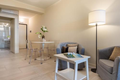 Studio Apartments Boutique Al Bastione di Cagliari — 4-Star Luxury Hotel in Cagliari, Italy