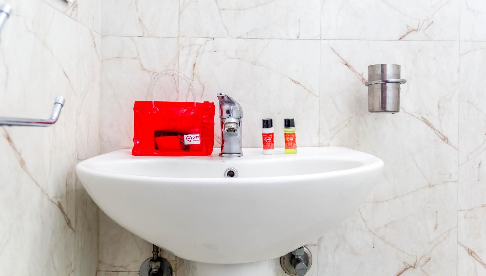 Hotel Athidi Grand in Visakhapatnam, India