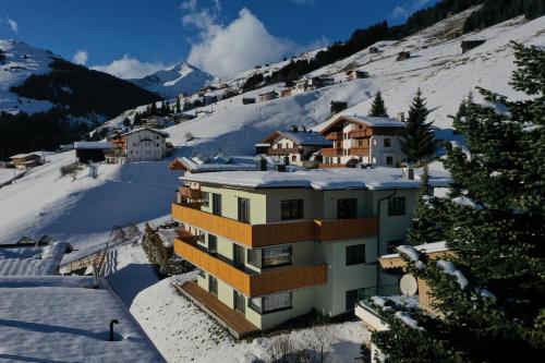 Amalia Haus — 4-Star Luxury Hotel in Tux, Austria