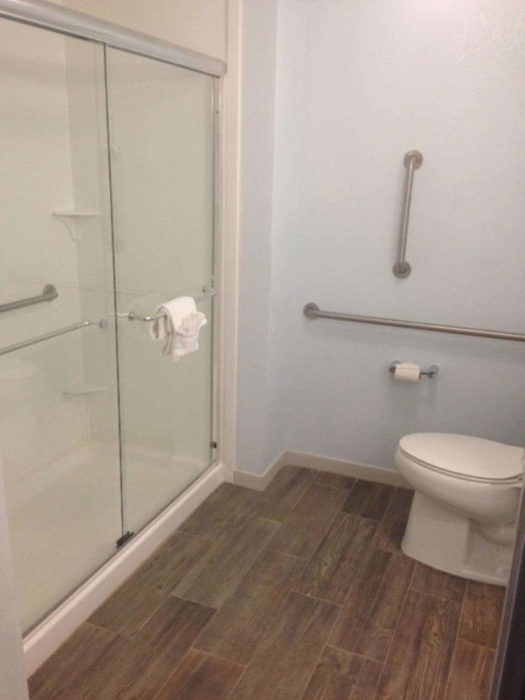 Hampton Inn Tampa Rocky Point Airport - photo 13