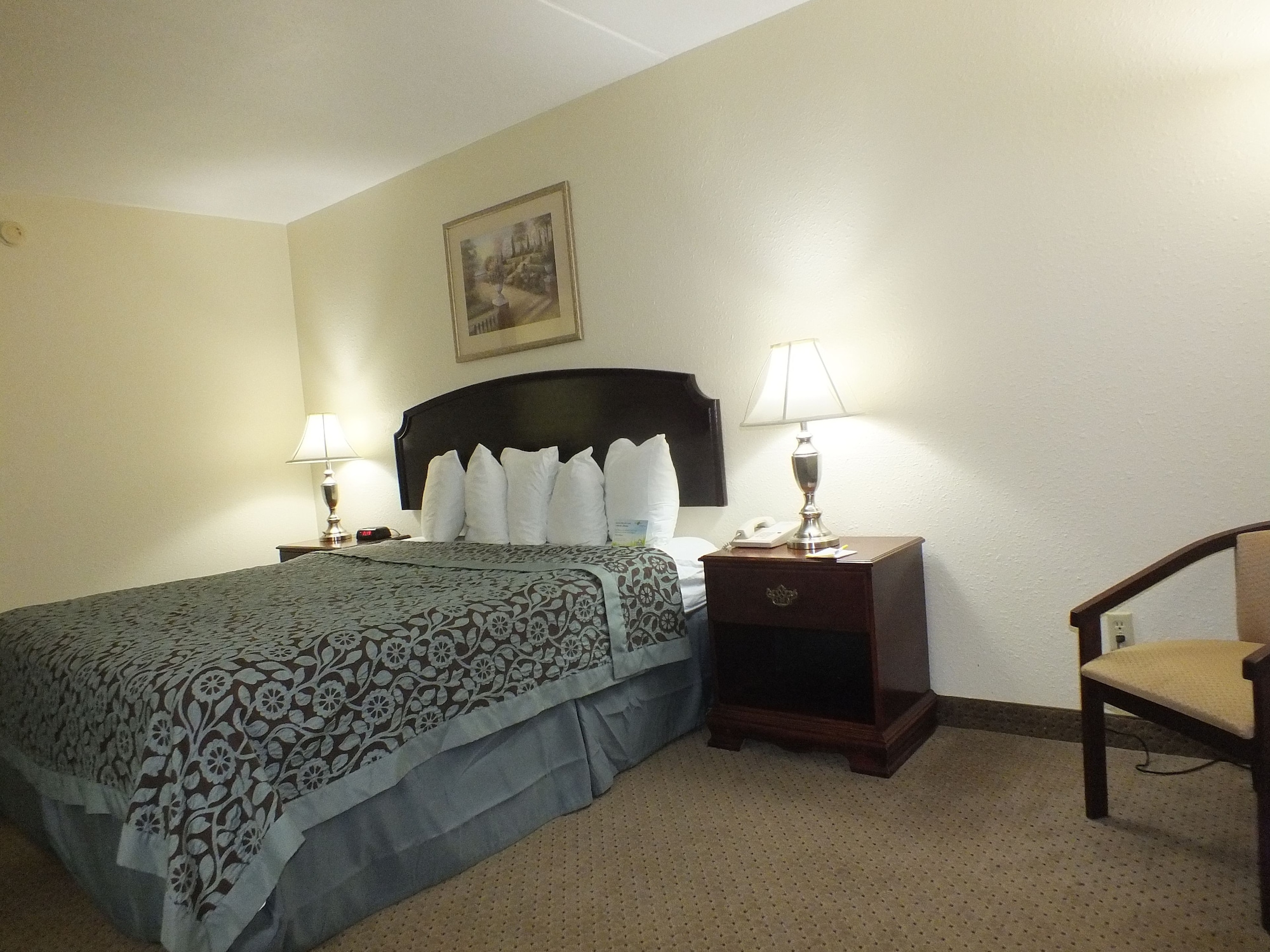 Travelodge Indianapolis Castleton - photo 8