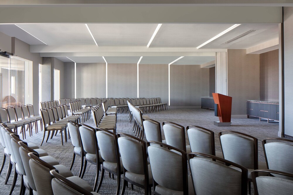 Odessa Marriott Hotel & Conference Center - photo 47