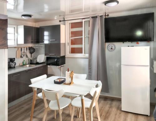 Studio Confortable A Sainte Suzanne 20 M Balcon 12835767 — Sainte Suzanne